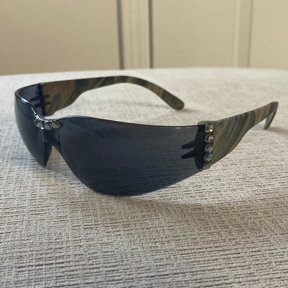 Sunglasses Camo Frame with Gray Lens with light gray Swarovski Crystal Accents - Picture 5 of 15